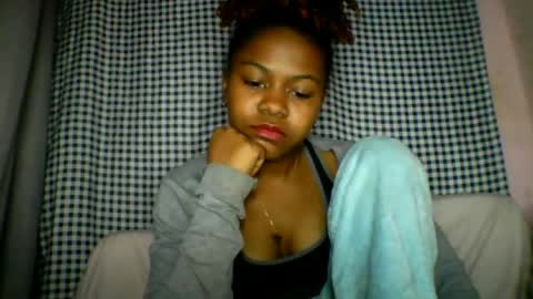 lara_belle online show from August 14, 4:05 am