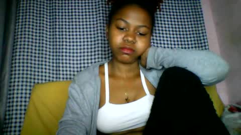 lara_belle online show from August 15, 12:58 am