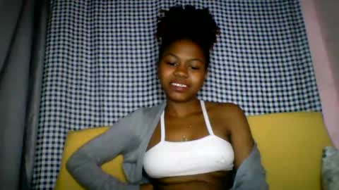 lara_belle online show from August 15, 3:21 am