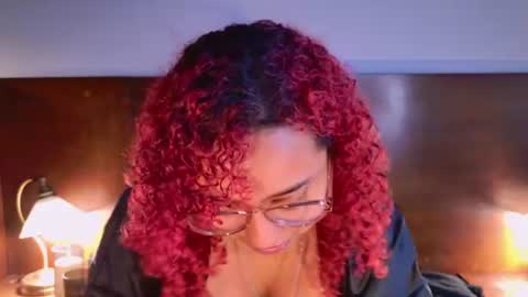 lara_curly online show from August 13, 1:36 pm