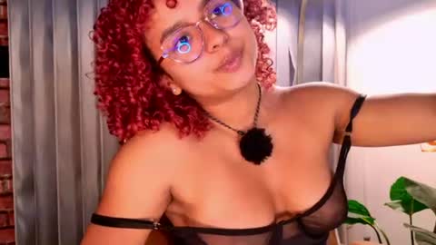 lara_curly online show from August 15, 2:43 pm