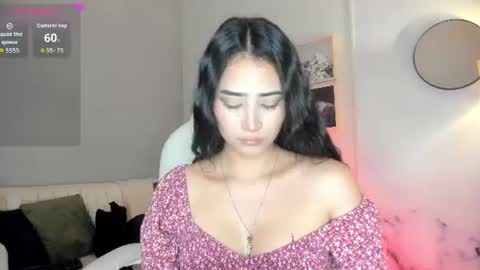 Lara Madisson online show from August 18, 5:02 am