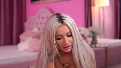 LaraBrynn online show from August 13, 2:58 am