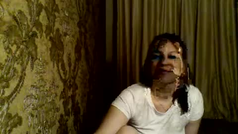 LaraSwity online show from August 6, 10:31 pm