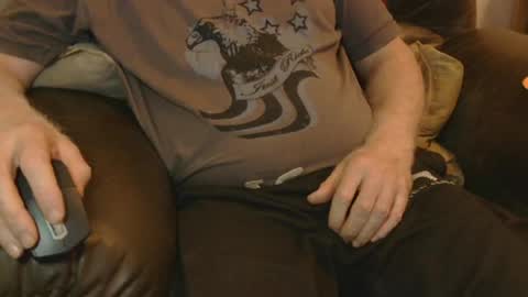 Larbie online show from August 10, 3:52 am