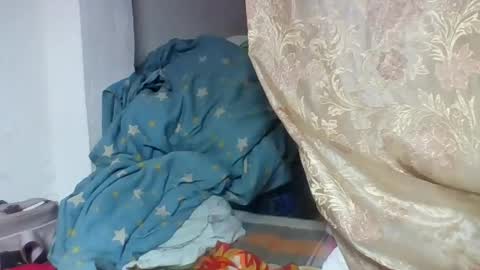 larissa645771 online show from August 13, 2:09 pm