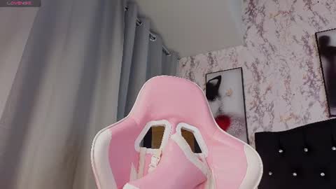 larissa_antonella online show from August 14, 8:40 am