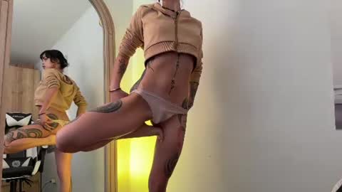 larissa_baker online show from July 24, 11:46 am