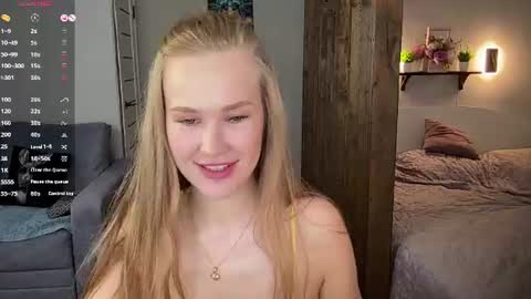 Kiki online show from August 14, 5:55 am