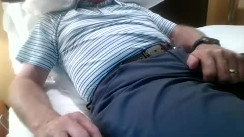 larryj007 online show from July 24, 2:14 am