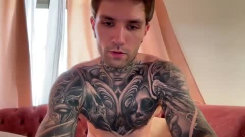 larsskeet online show from August 9, 8:43 pm
