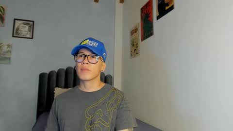 lass_nazar online show from May 14, 1:27 am