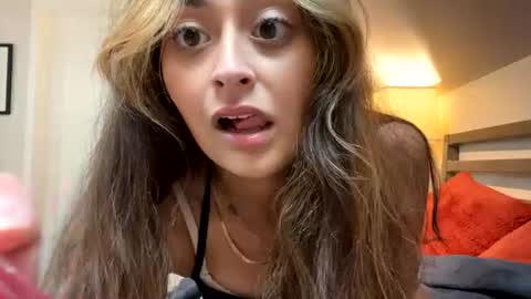 Lexi online show from August 1, 10:05 pm