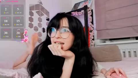 Alice online show from August 13, 9:07 pm