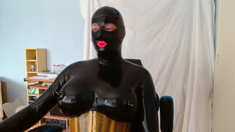 Latex Doll Iris online show from March 24, 11:26 am