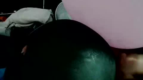 latexchris77 online show from July 30, 6:47 pm