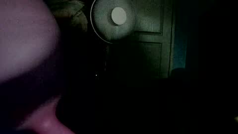 latexchris77 online show from August 4, 1:57 am