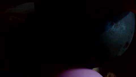 latexchris77 online show from August 12, 2:14 am