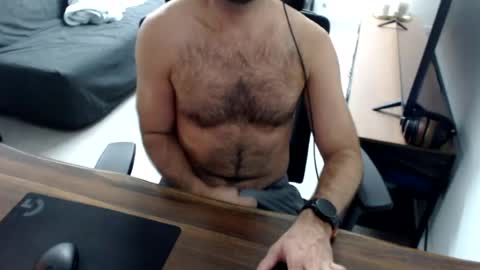 latexdave84 online show from August 12, 11:01 am