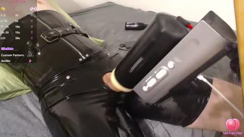 LatexGimp 712 online show from June 26, 1:25 pm