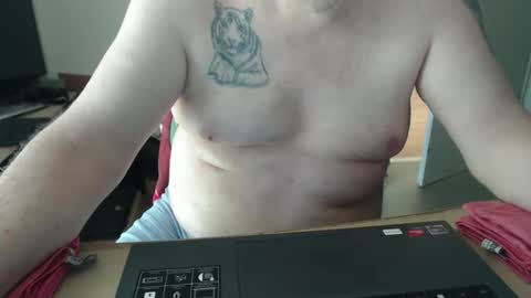 Andreas  Latexlover  online show from May 27, 10:39 am