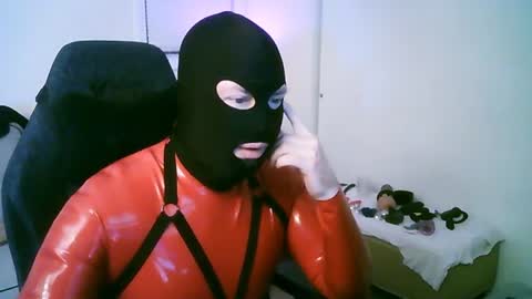 latexminheadroom online show from July 25, 1:31 am