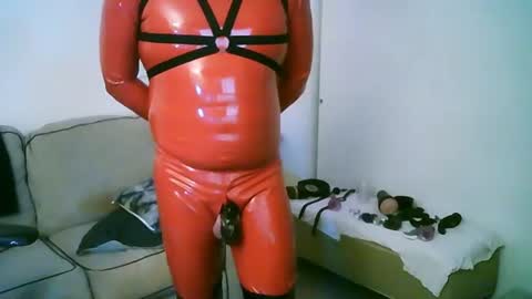 latexminheadroom online show from August 15, 3:54 am