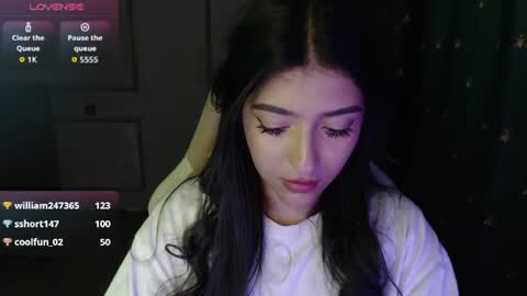 miiiiiiaaaa online show from July 18, 10:33 pm