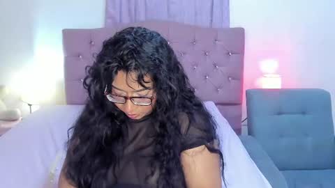 latinabombsheell online show from July 21, 7:16 pm