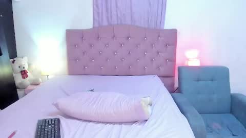 latinabombsheell online show from July 24, 6:49 am