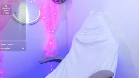 latinamav22 online show from August 8, 11:16 pm