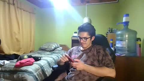 latinn_babe online show from March 28, 5:58 am