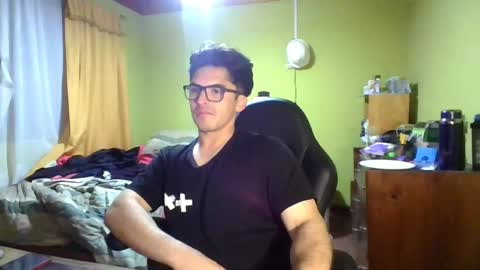 latinn_babe online show from May 31, 8:27 am