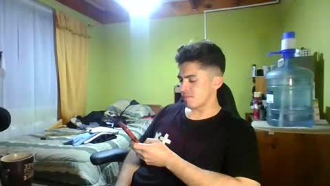 latinn_babe online show from June 22, 4:35 am