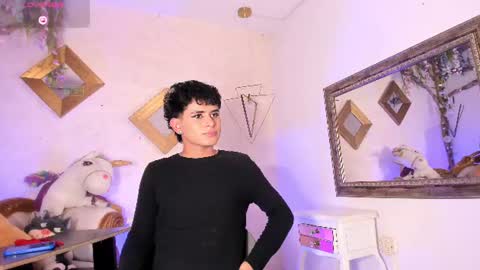 JHON online show from August 14, 1:42 am