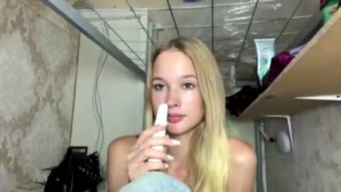 Valerieh online show from August 6, 10:03 am
