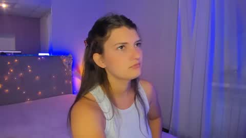 Laura online show from August 12, 7:11 am