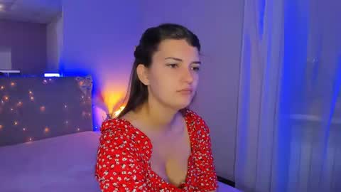 Laura online show from August 13, 4:59 am
