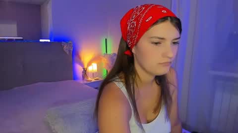 Laura online show from August 14, 9:35 am