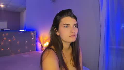 Laura online show from August 15, 7:34 am