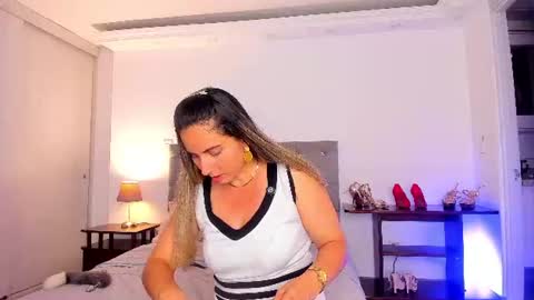   online show from August 17, 2:38 am