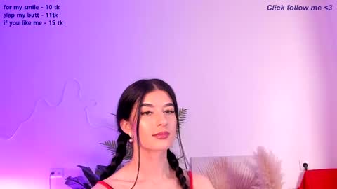 Laura online show from August 2, 2:18 am