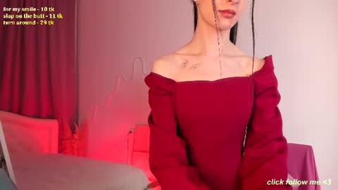 Laura online show from August 9, 1:17 am