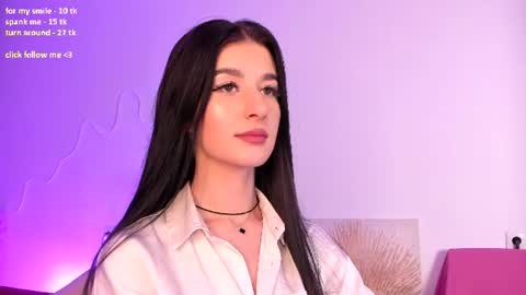 Laura online show from August 15, 1:53 am