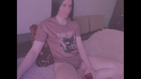 laura_night_byte online show from July 6, 5:43 am