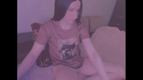 laura_night_byte online show from July 16, 5:52 am