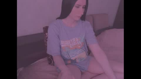 laura_night_byte online show from August 9, 6:47 am