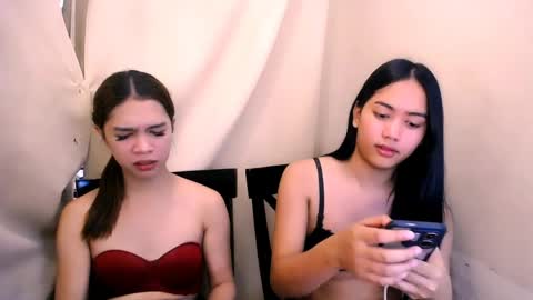 laura_parker69 online show from May 21, 8:27 am
