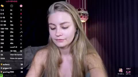 Laura online show from July 11, 2:01 pm