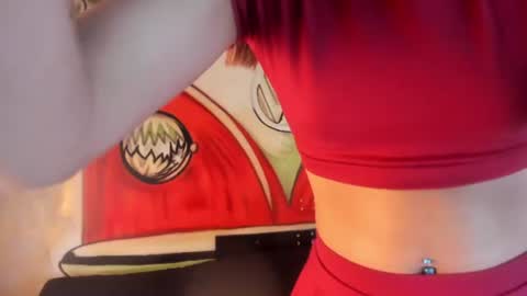 laura_serena online show from August 12, 11:23 am